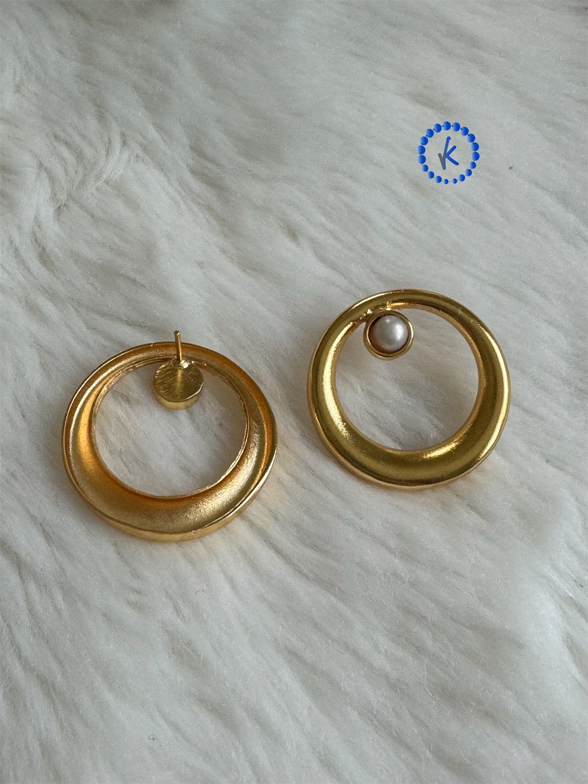 Elegant Earrings in Ring Style