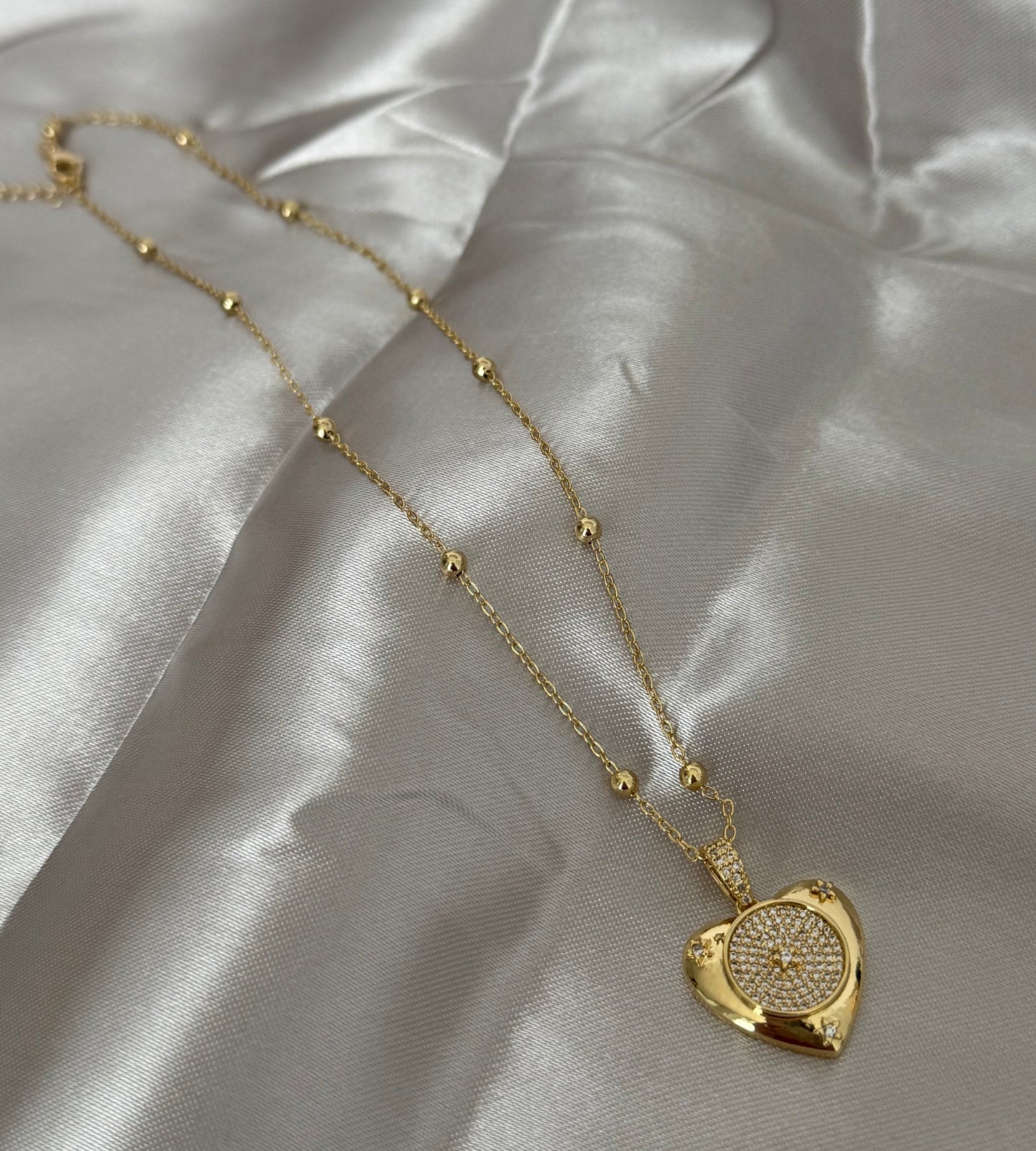 Shiny Zirconia Heart Necklace