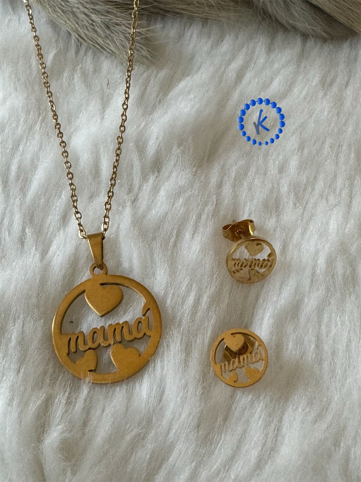 Beautiful Mom Charm and Earrings Set