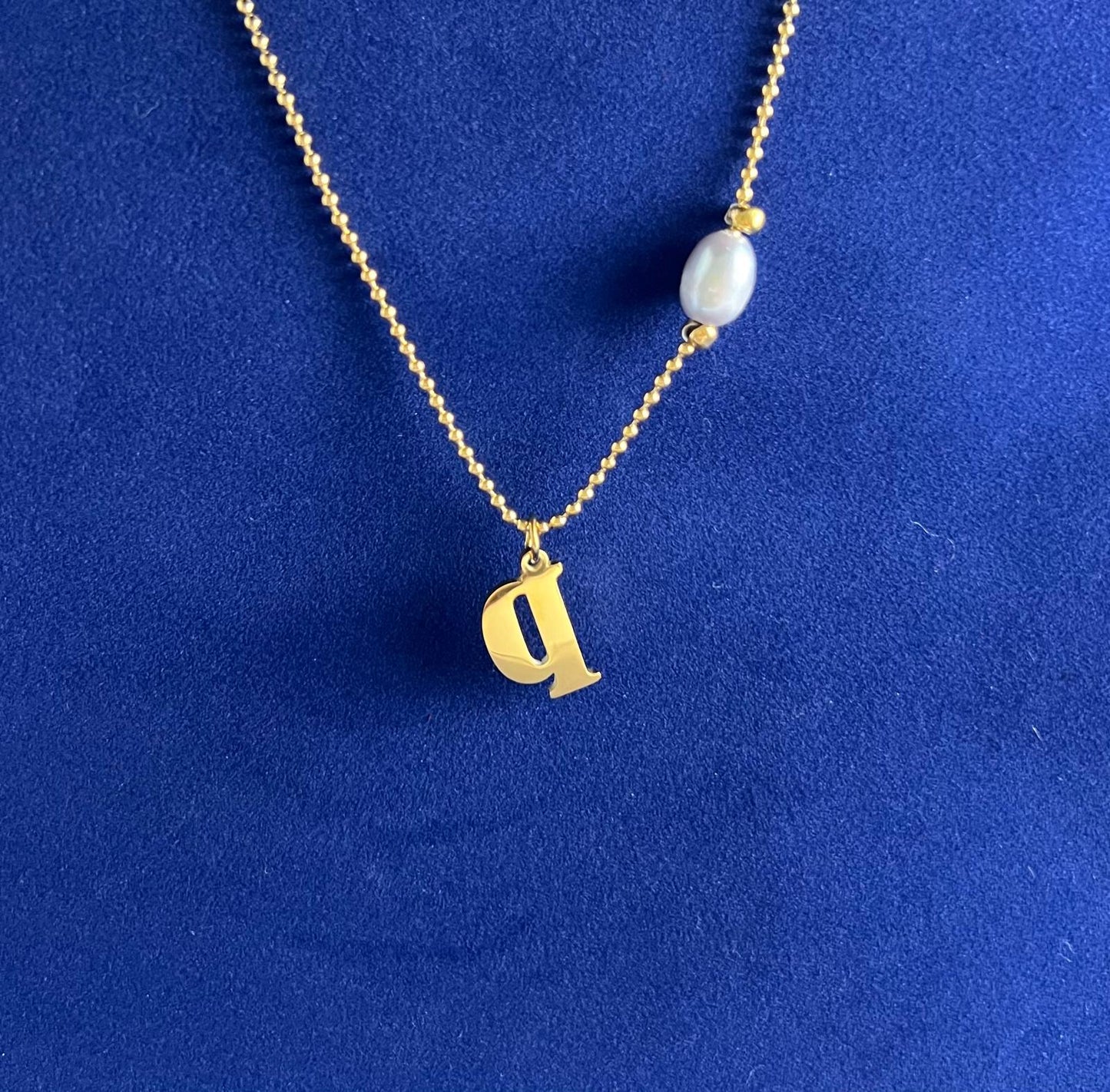 Minuscule Letter Charm SS