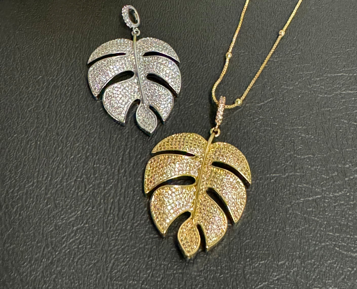 Elegant zirconia Leaf