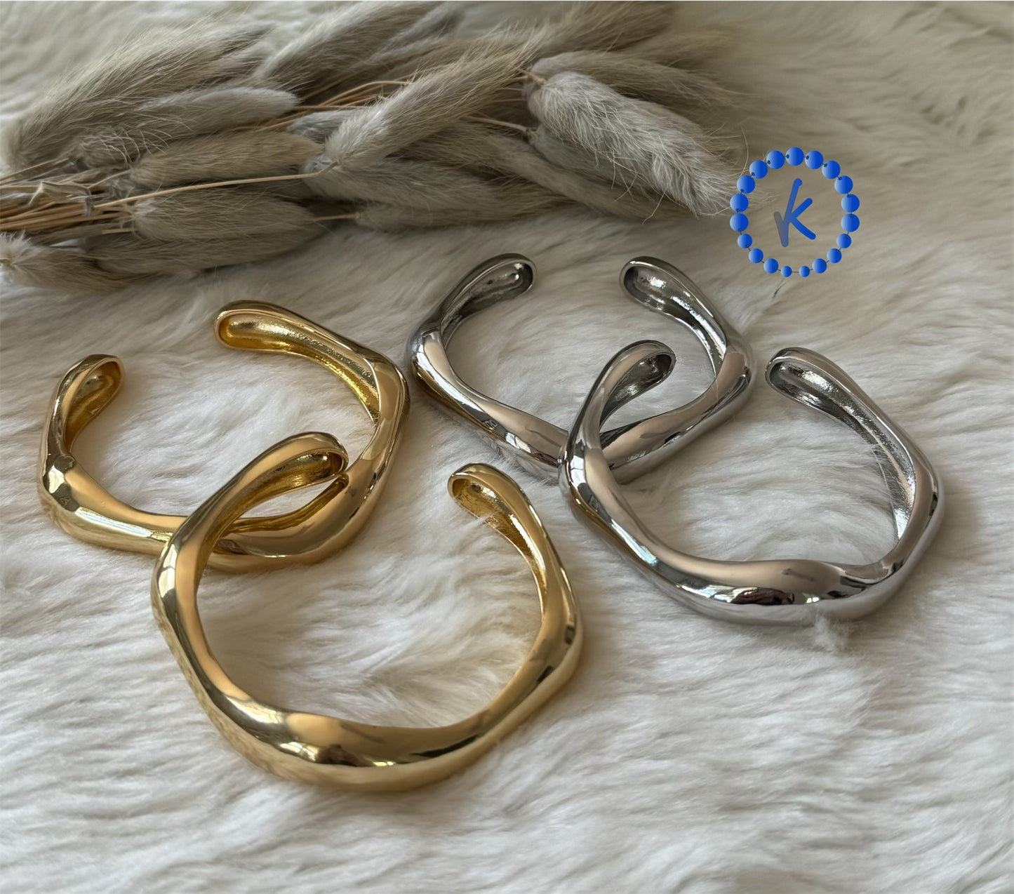 Beautiful Weavy Bangle
