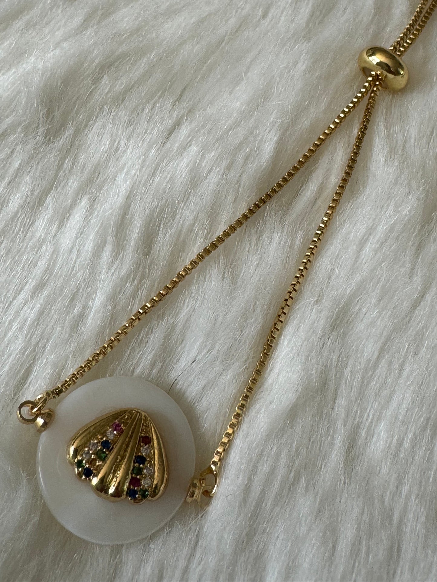 Beautiful Shell Hot Summer Bracelet