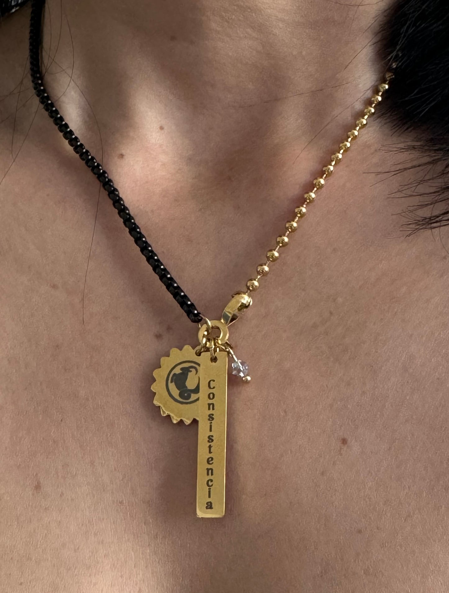 Beautiful Zodiacal Personality Black/Gold Necklace