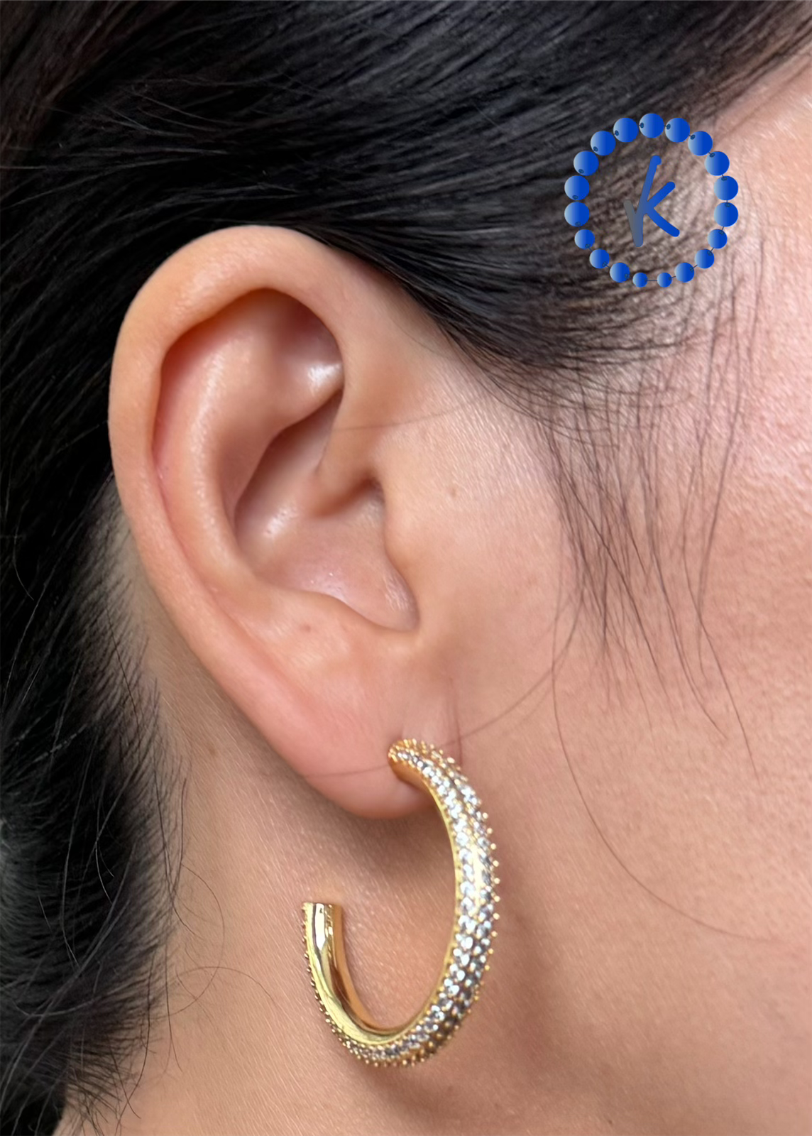 Brillant and Shiny Hoop Earrings