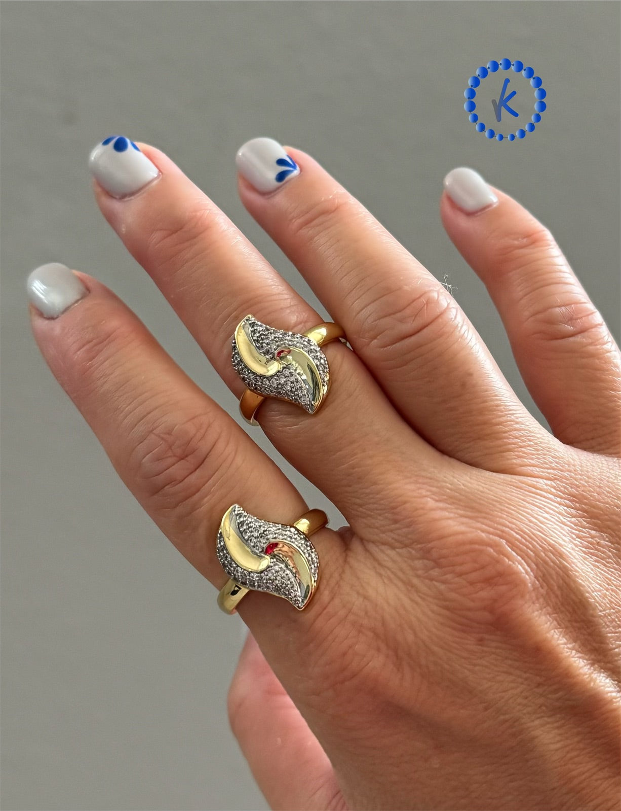 Zirconia Abstract Wavy Ring
