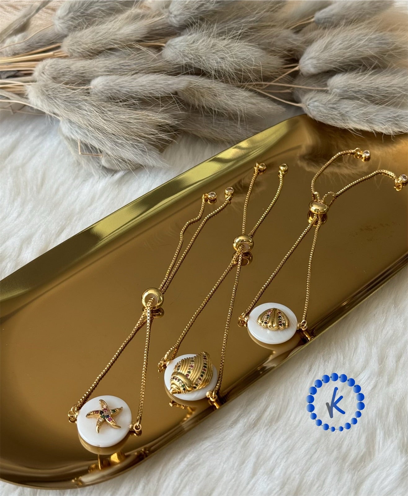 Beautiful Shell Hot Summer Bracelet