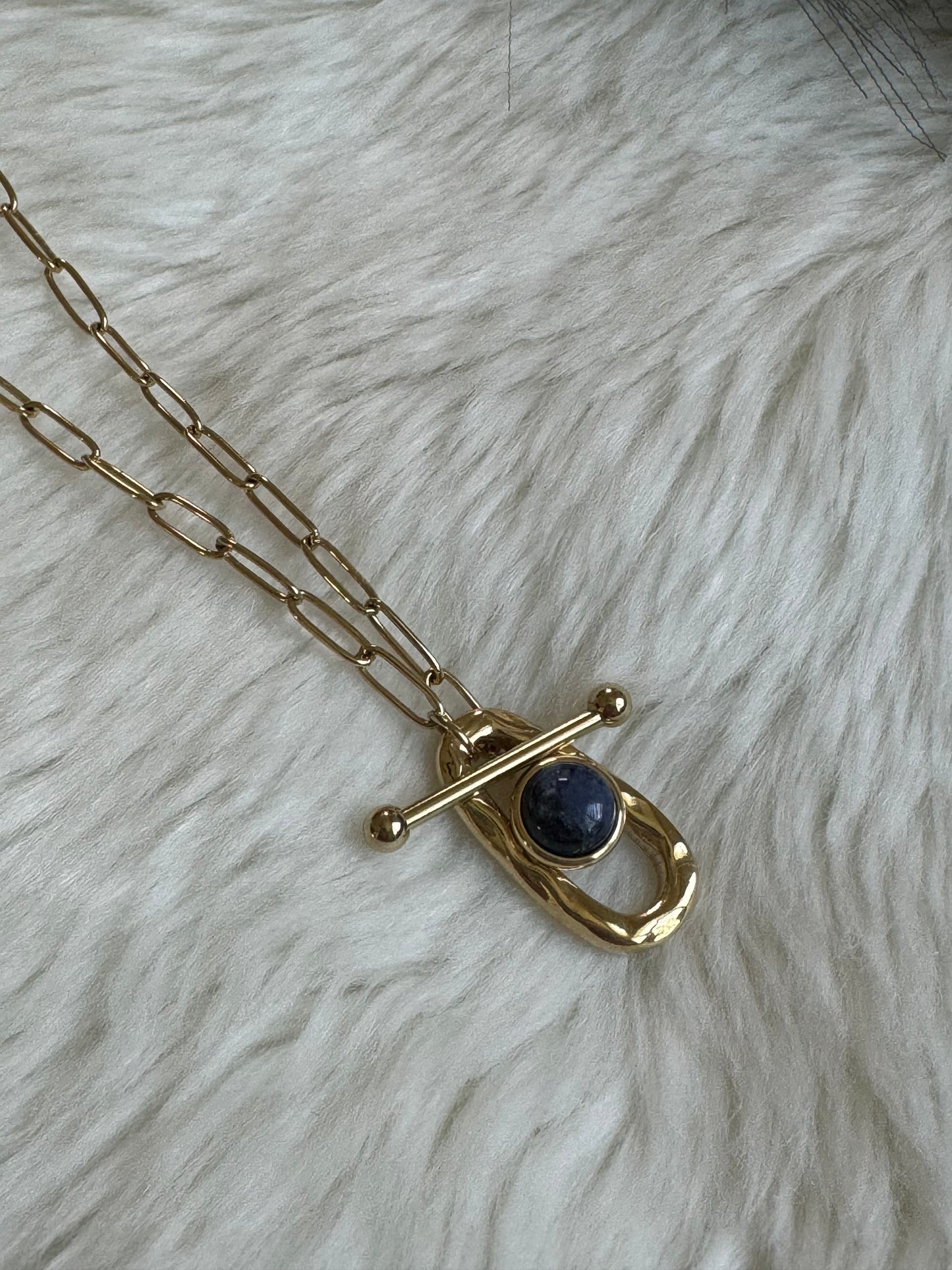 Toggle Style with Nature Gems Stone Necklace