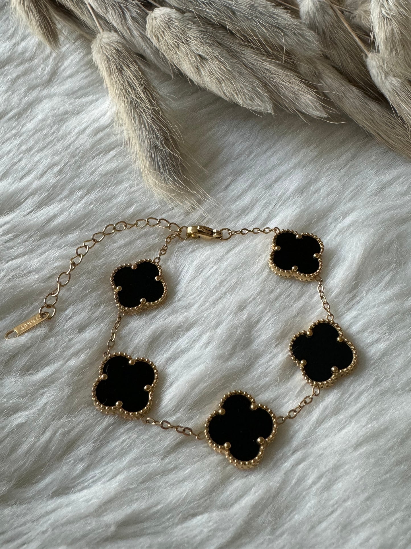 Beautiful Black Flower Necklace