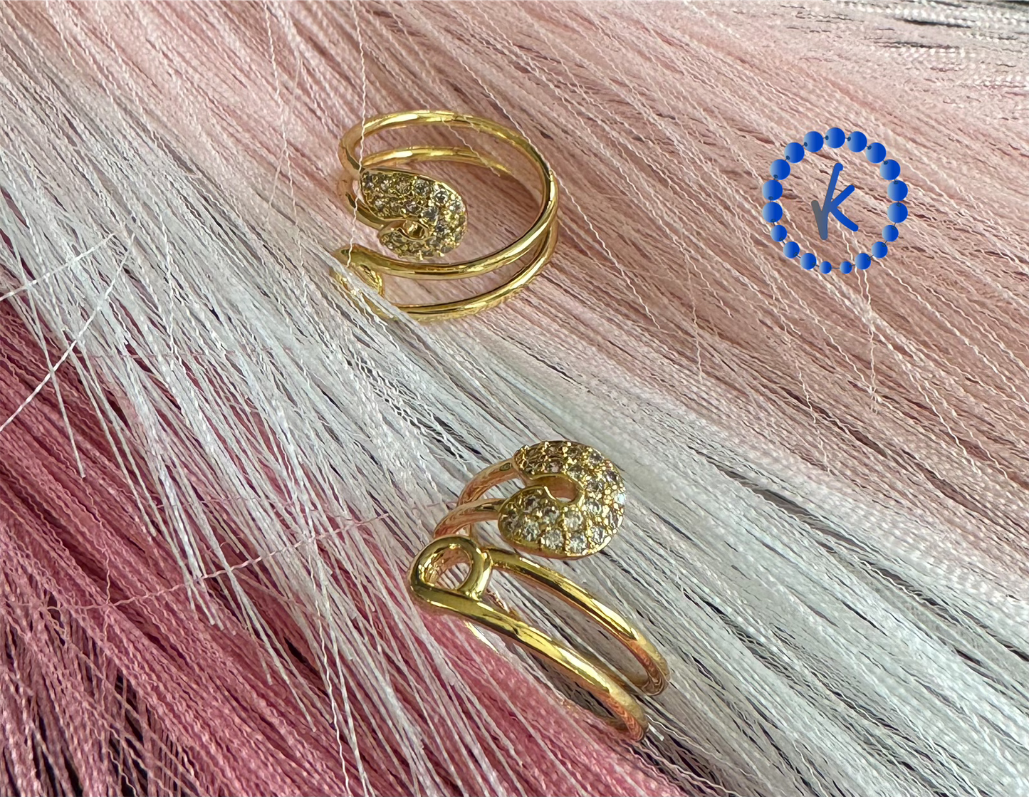 Fabulous Clip Style Ring