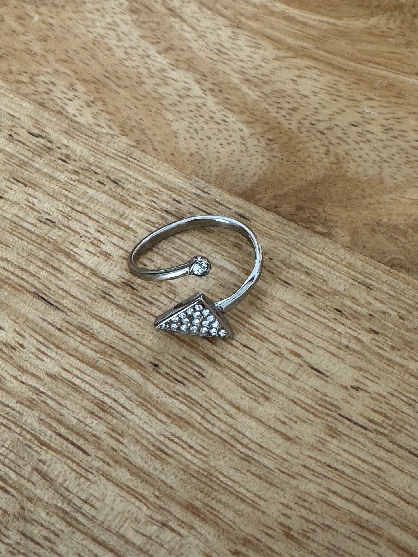 Beautiful Ring with Triangular Accent