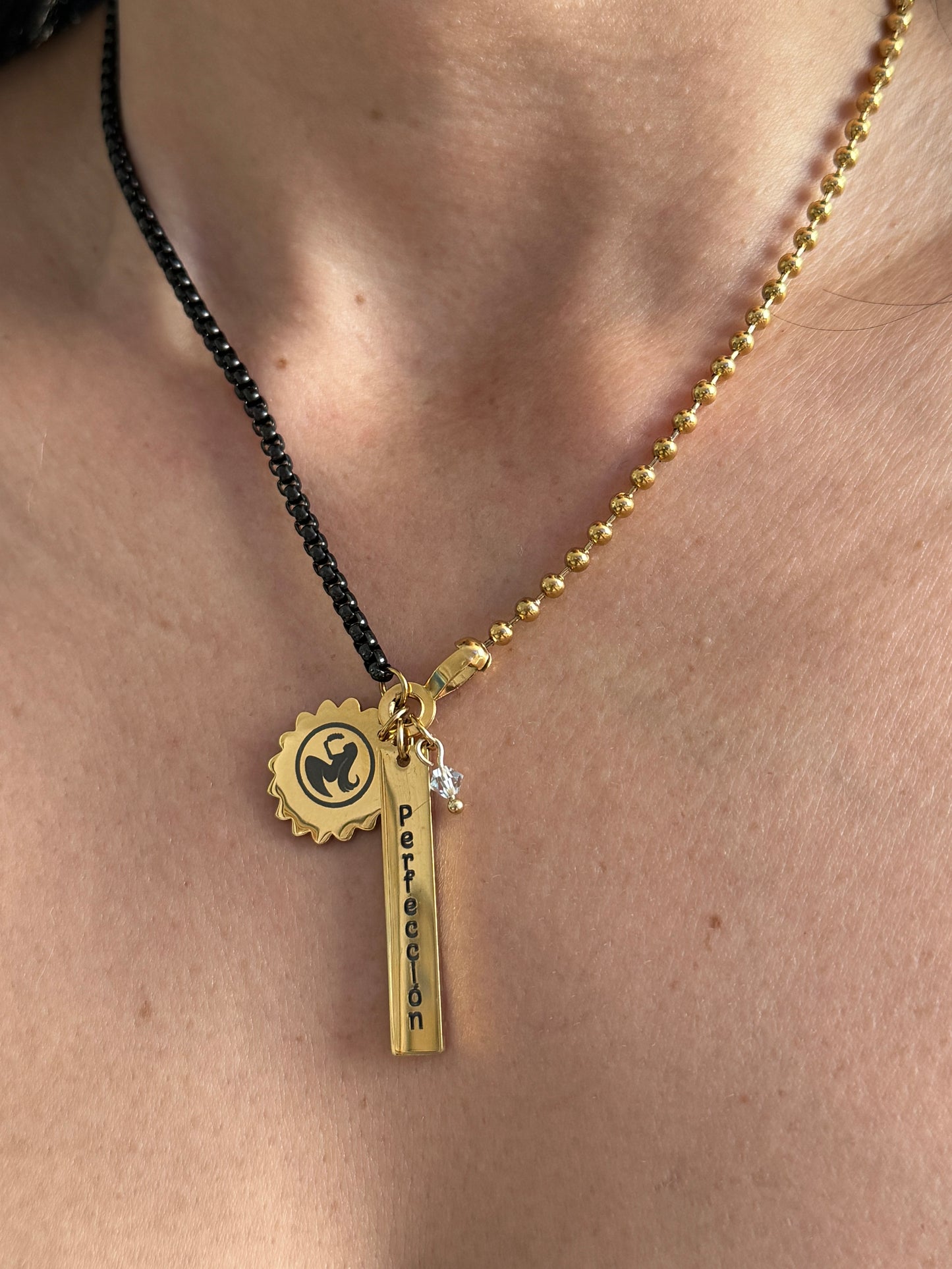 Beautiful Zodiacal Personality Black/Gold Necklace