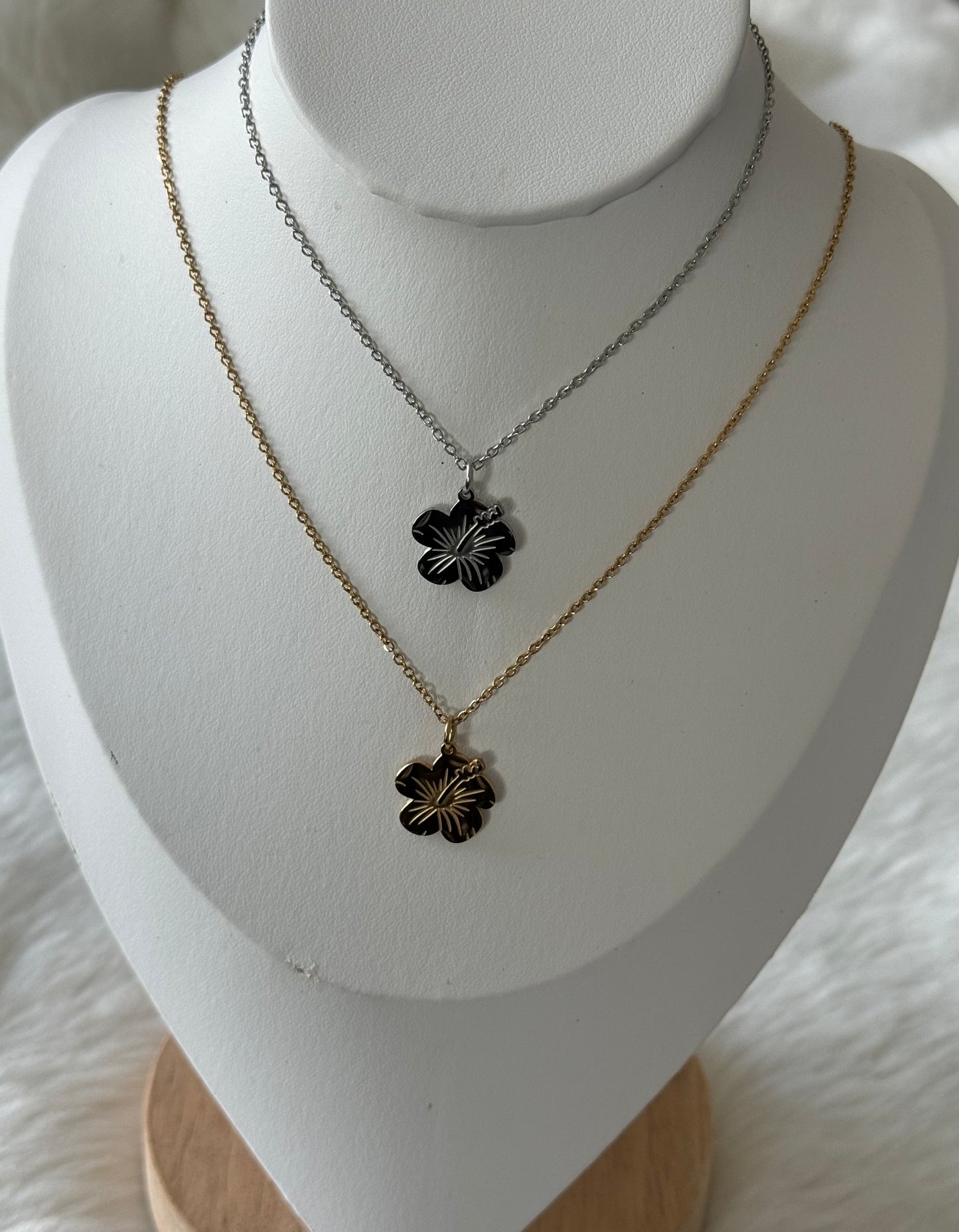 Simple Stainless Steel Amapola Necklace