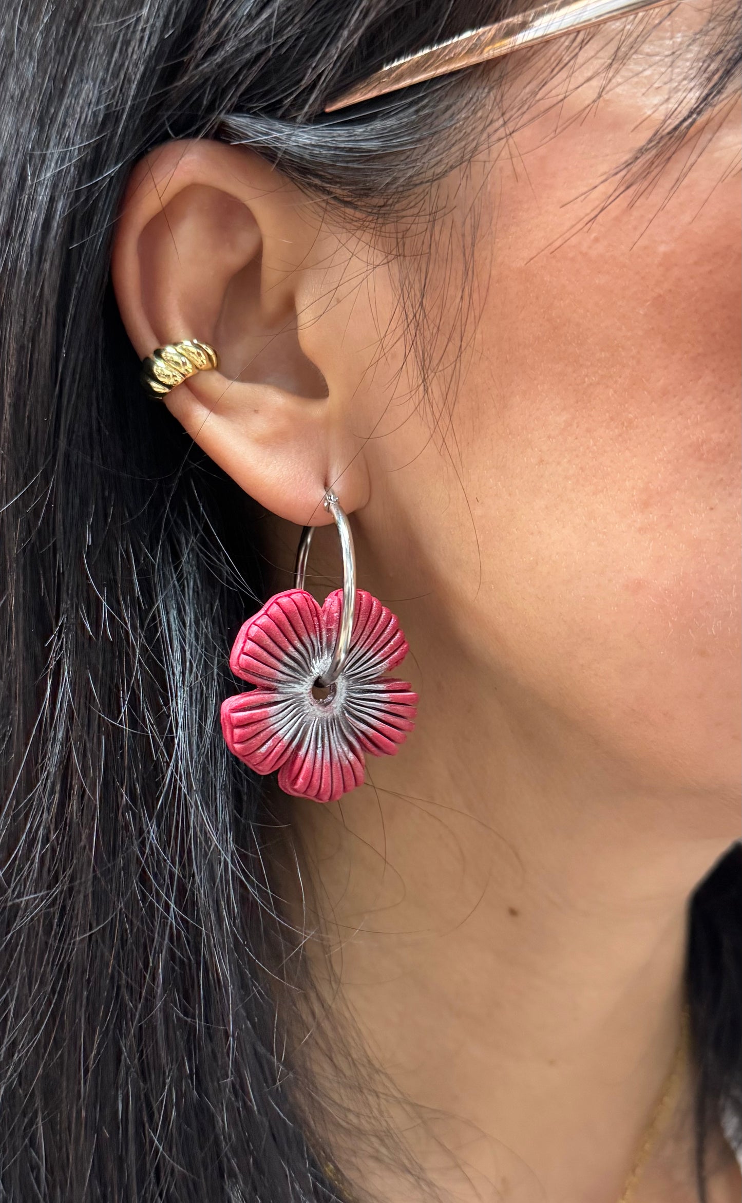 Elegant 5-petal flower earrings