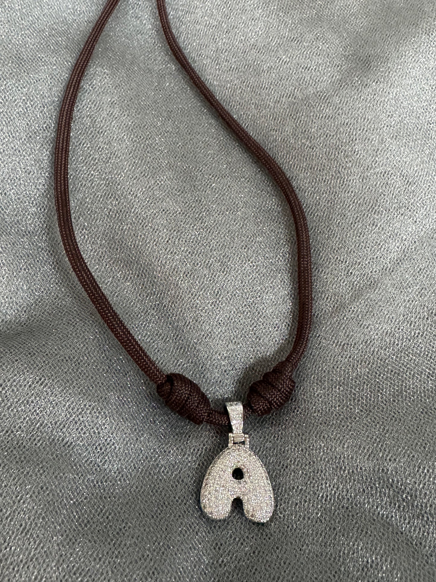 Elegant zirconia with paracord necklace