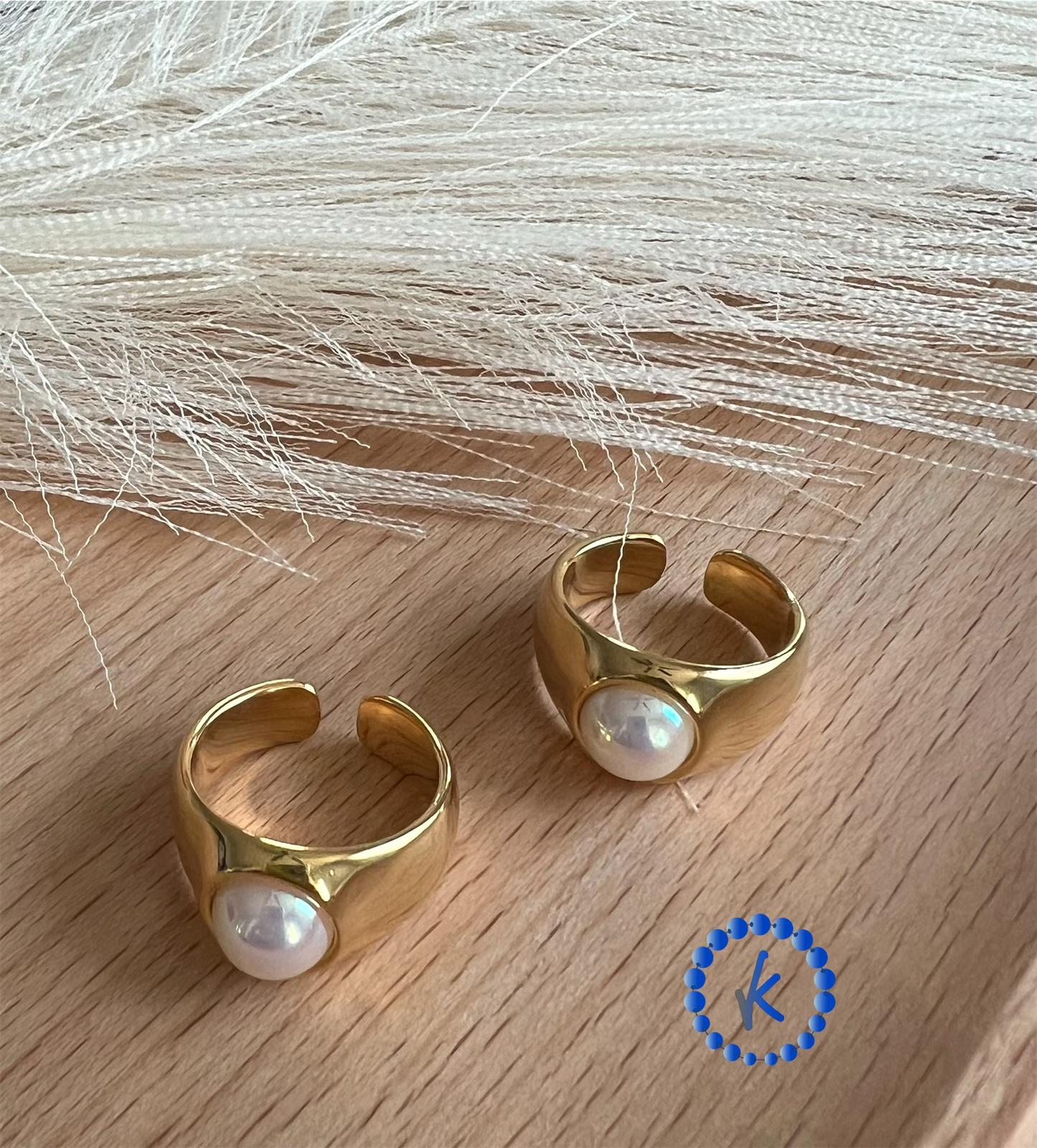Pretty Pearl Ring