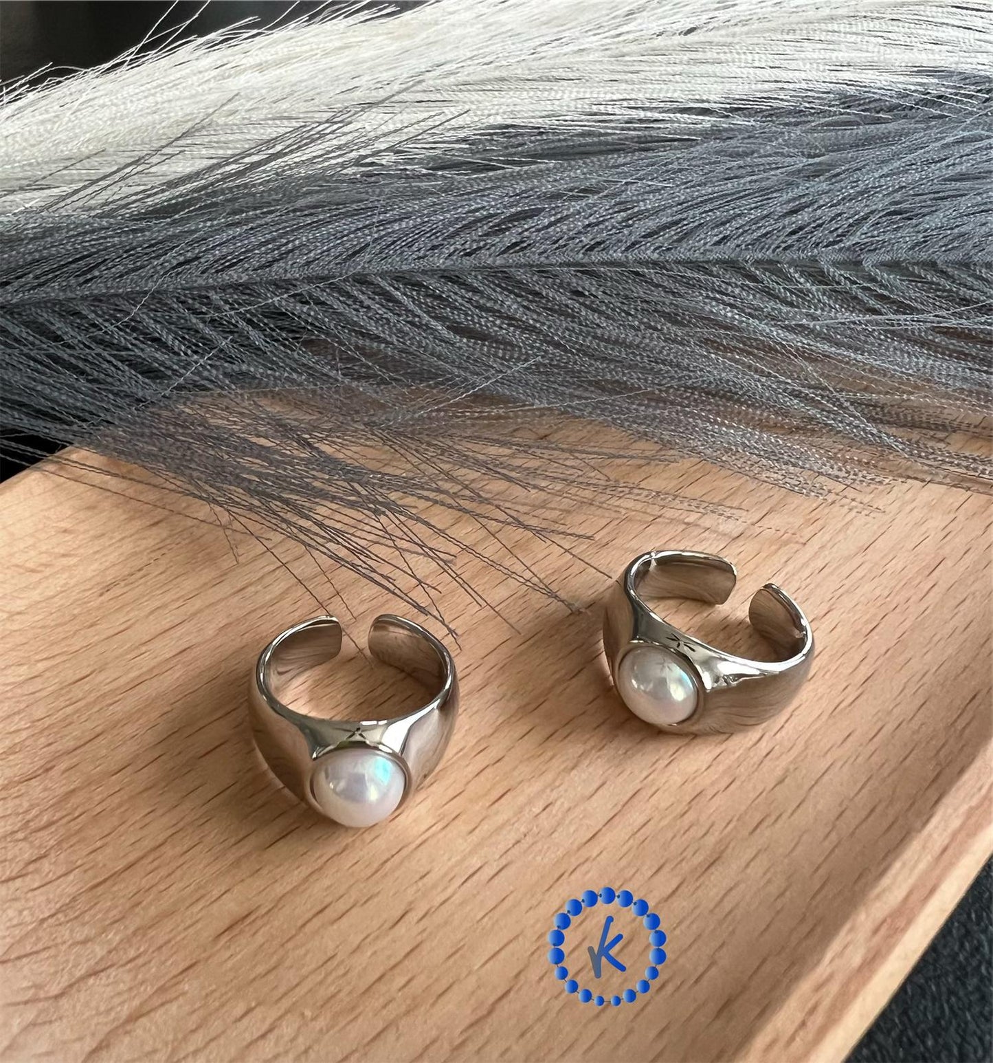 Casual Pearl Ring