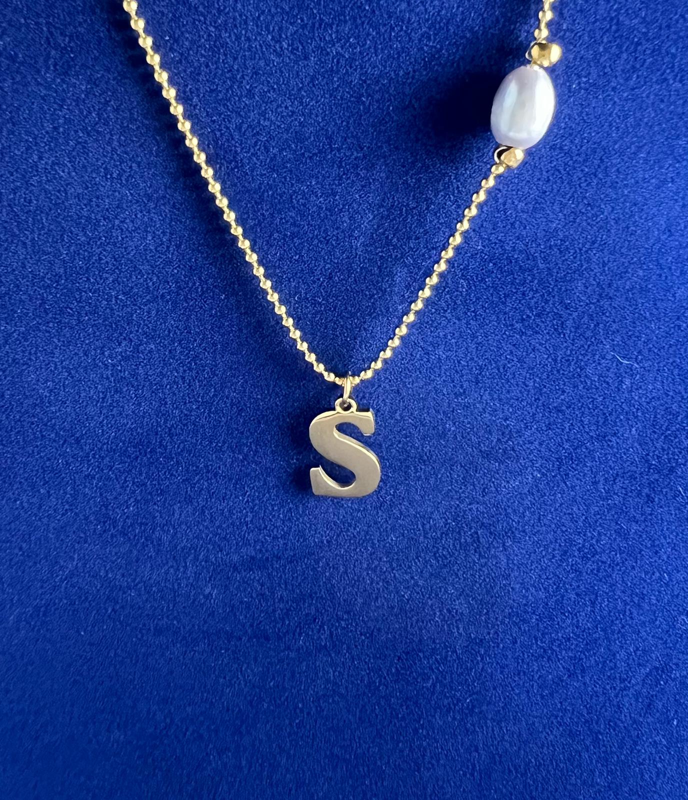 Minuscule Letter Charm SS