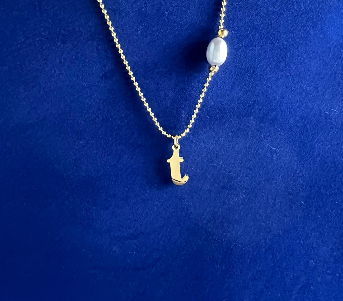 Minuscule Letter Charm SS