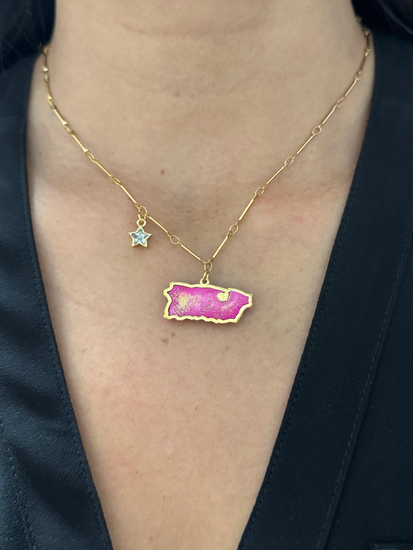 Amazing map necklace