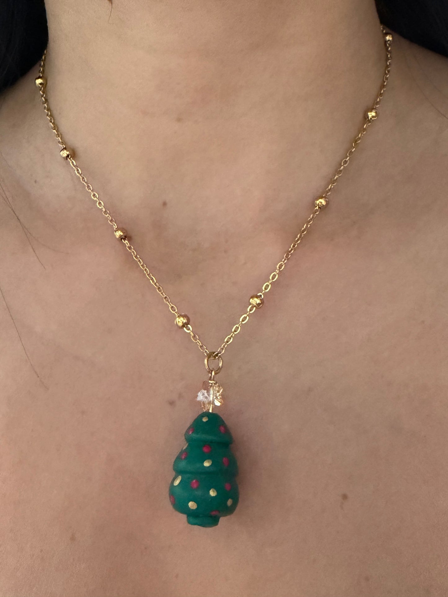 Holiday sparkle necklace