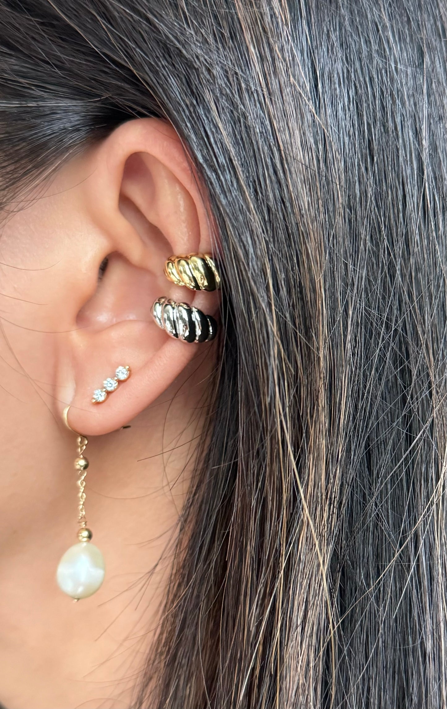 Pretty Shell Style Ear Cuff