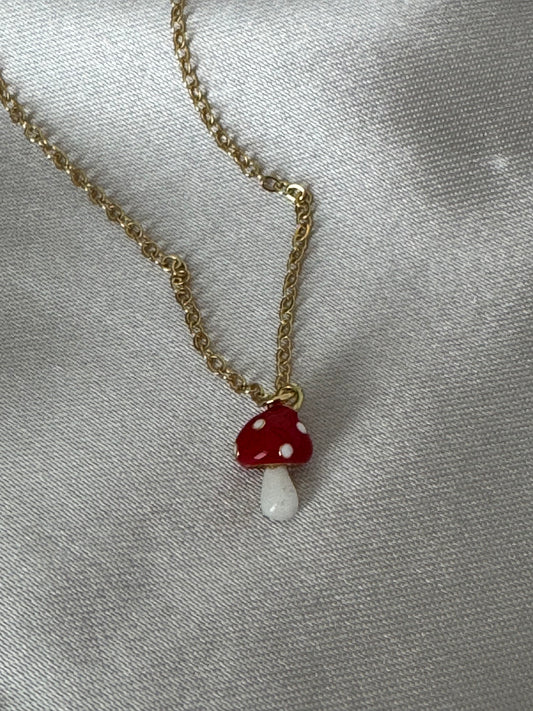 Chic Mushroom Necklace