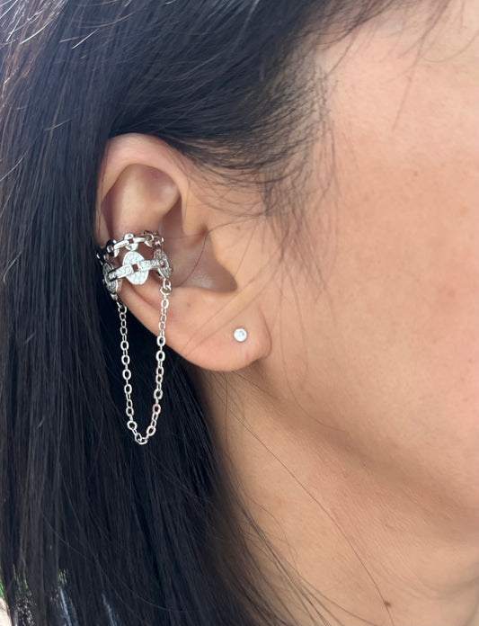 Elegant Ear Cuff with Chain