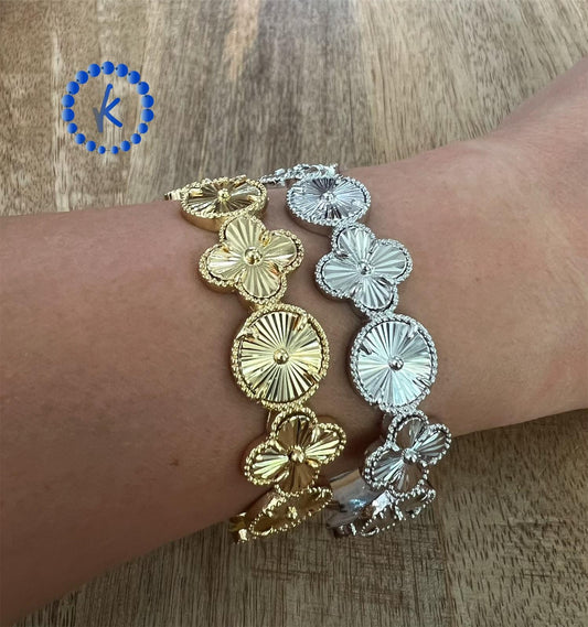 Casual Flower Bangle