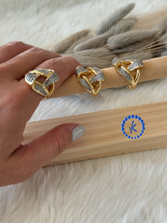 Luxury Intertwined Ring
