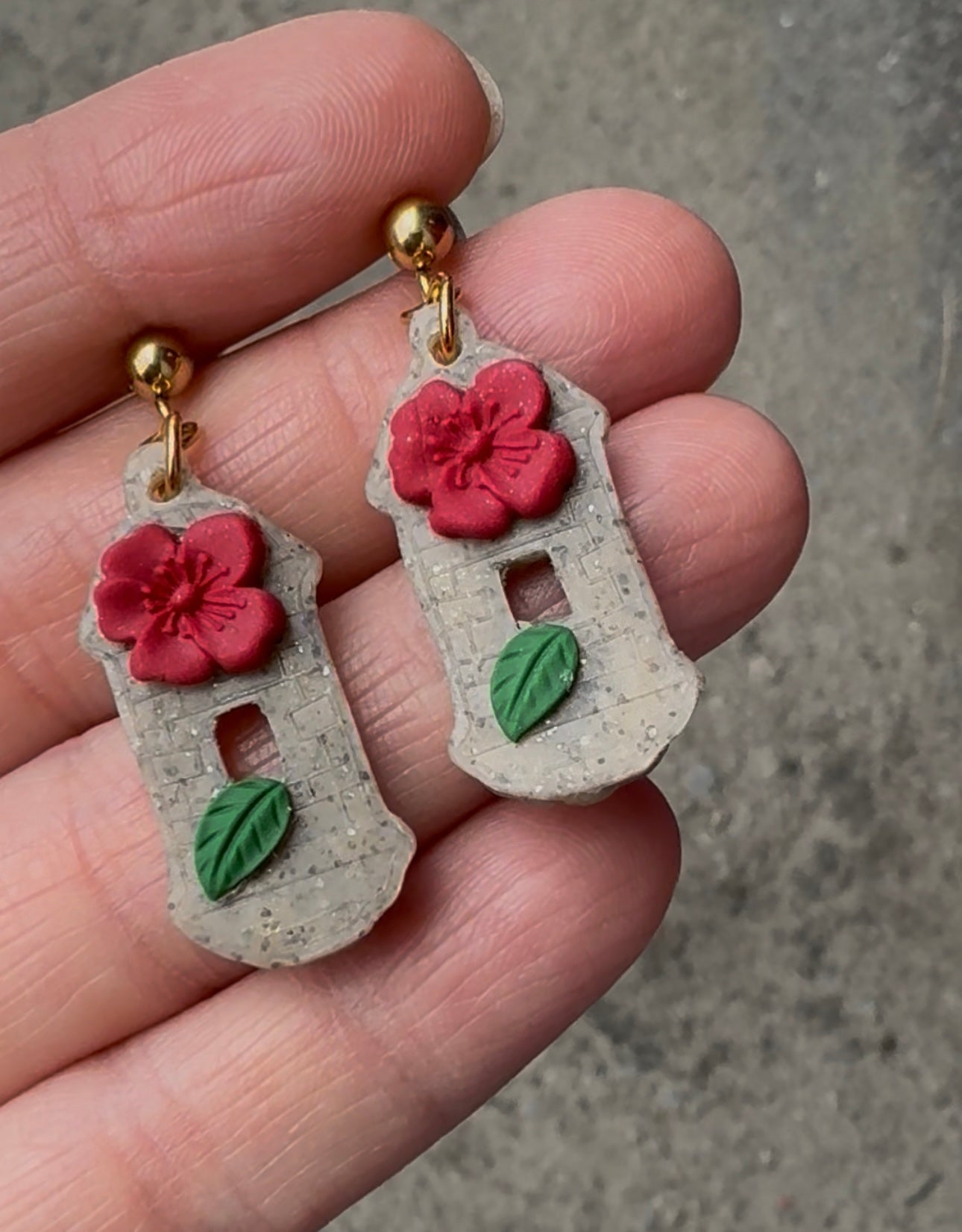 Beautiful Garita treasure earrings