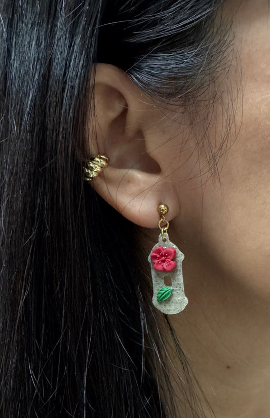 Beautiful Garita treasure earrings