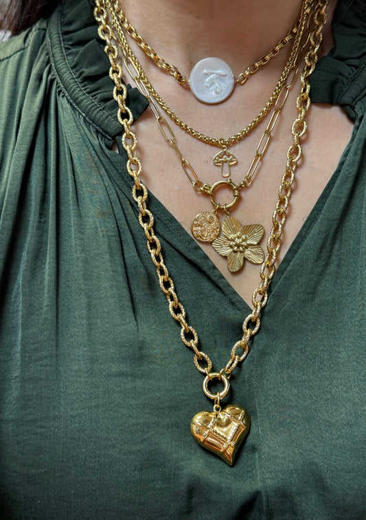 Wonderful Layers Neckalce