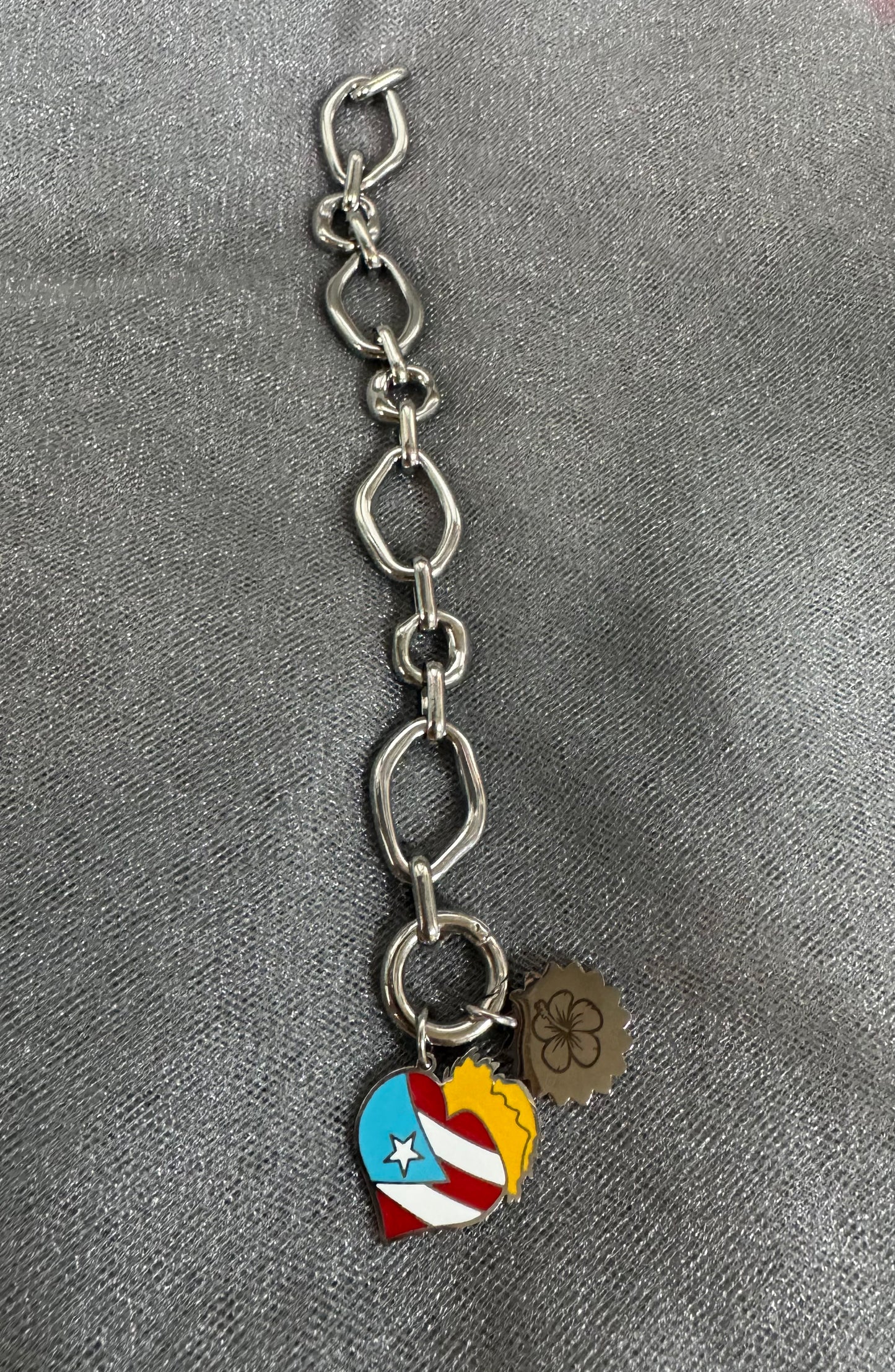 Heart of the Island bracelet