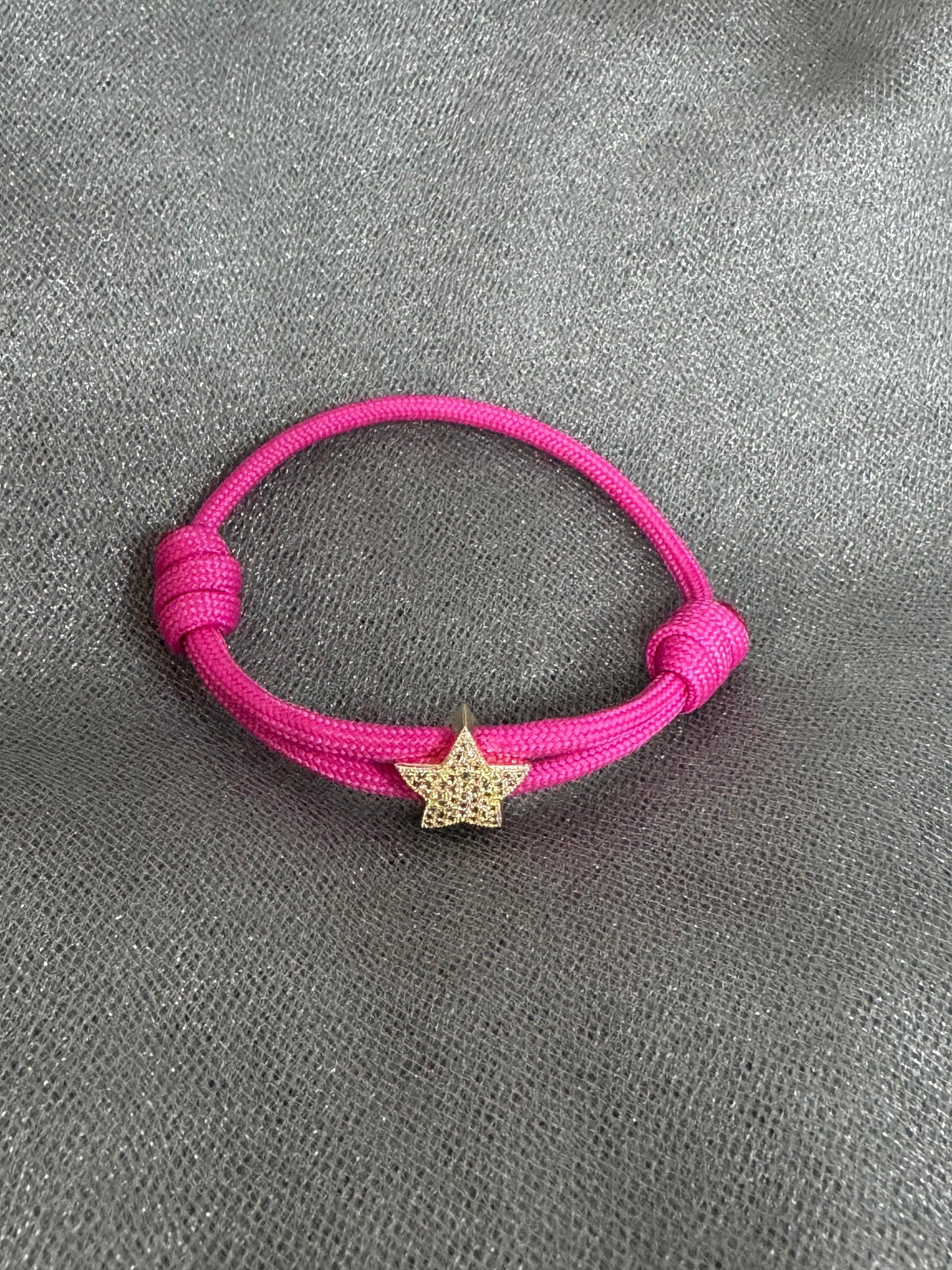 Beautiful paracord bracelet
