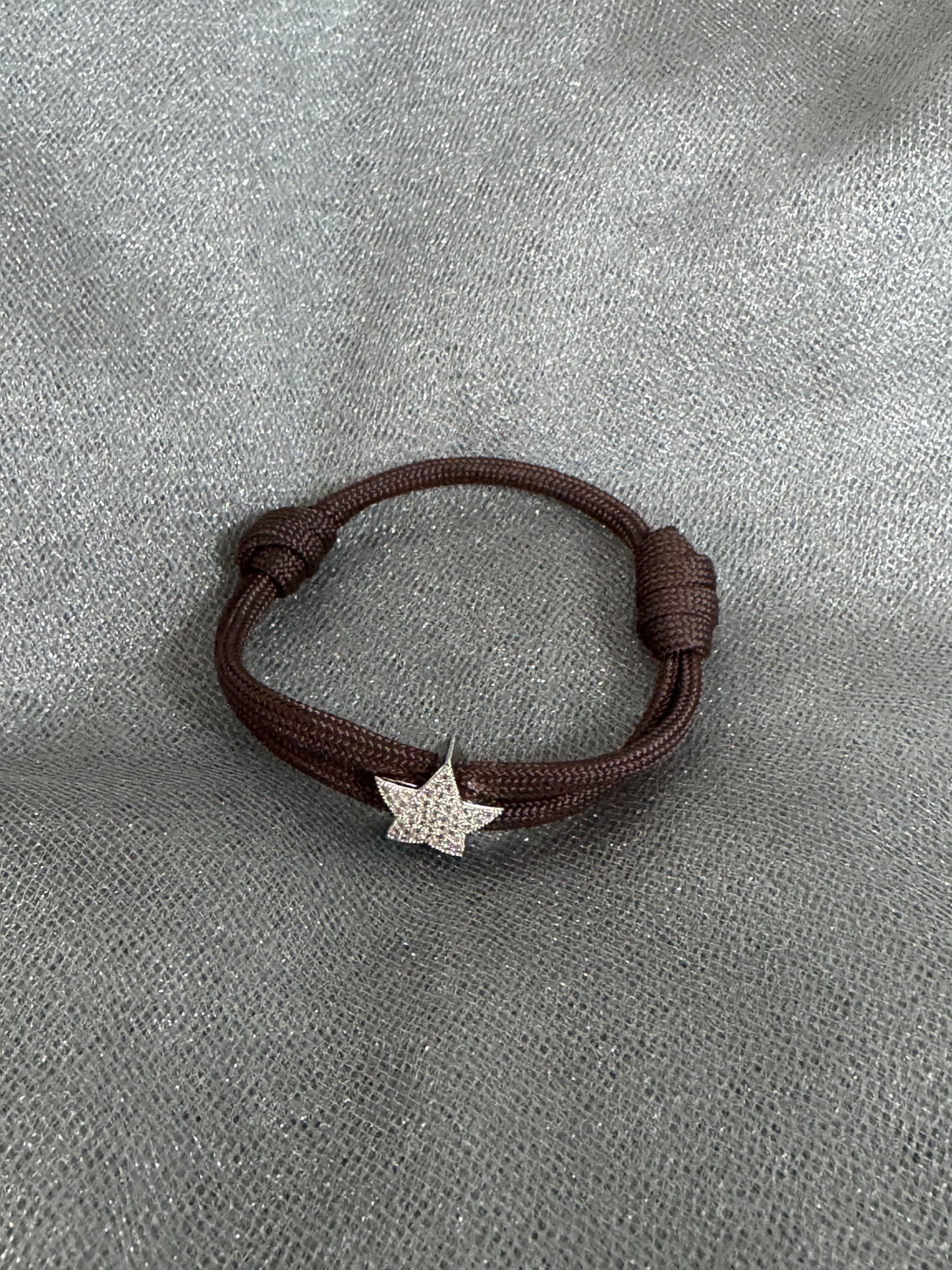 Beautiful paracord bracelet