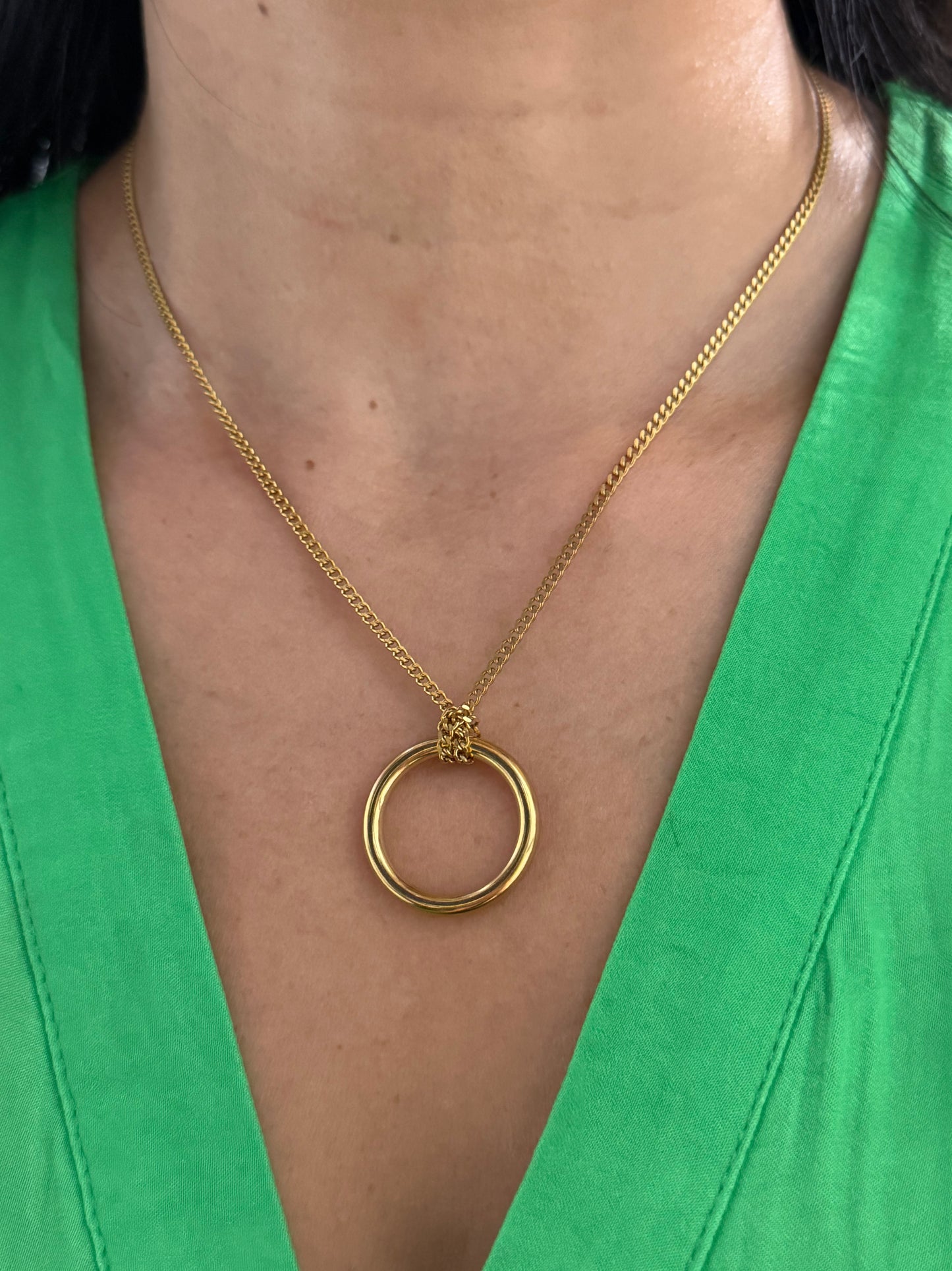 Pure circle necklace