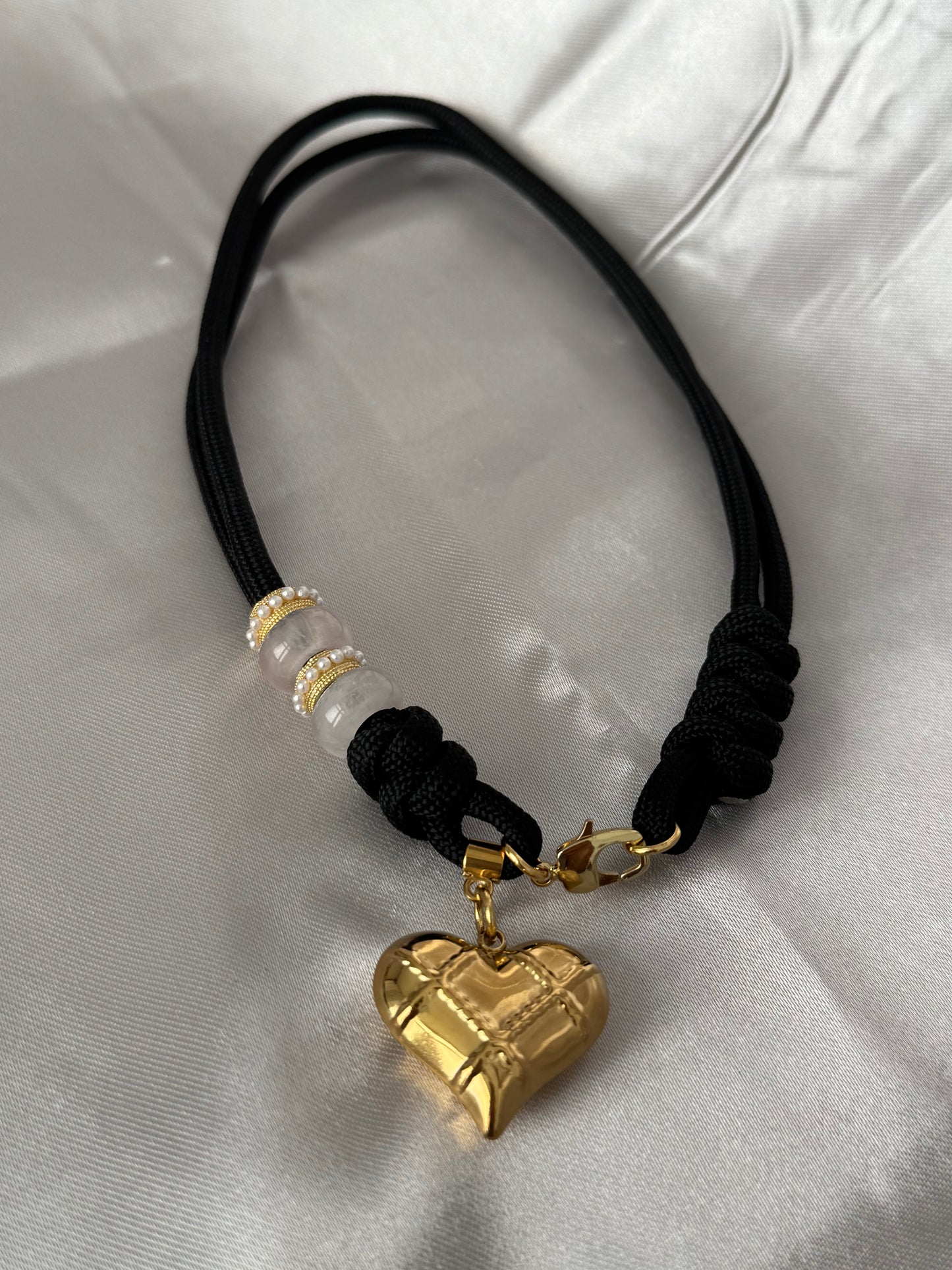Wonderful cord necklace